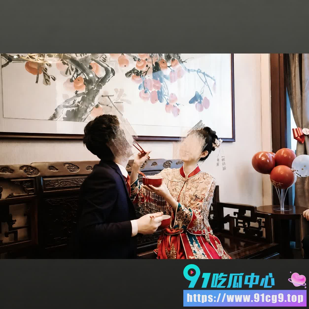 热瓜🔥青岛工程职业学院教师 薛千千 出轨小十岁学生 离婚后飞广州复合被前夫曝光不雅视频 (6).jpg