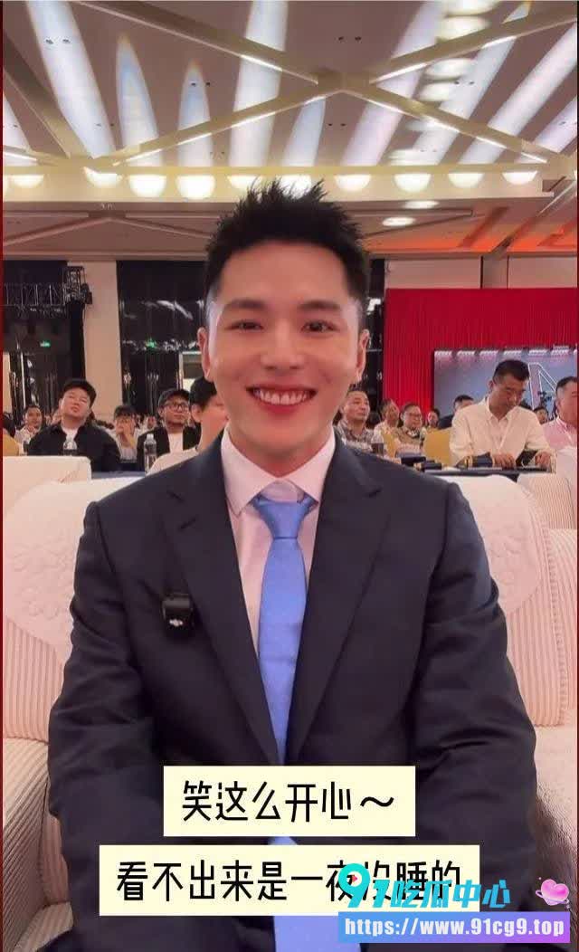 洁丽雅40周年庆成豪门伦理大瓜!父子变连襟、婆媳变姐妹,剧情比电视剧还离谱全网刷屏 (7).jpg
