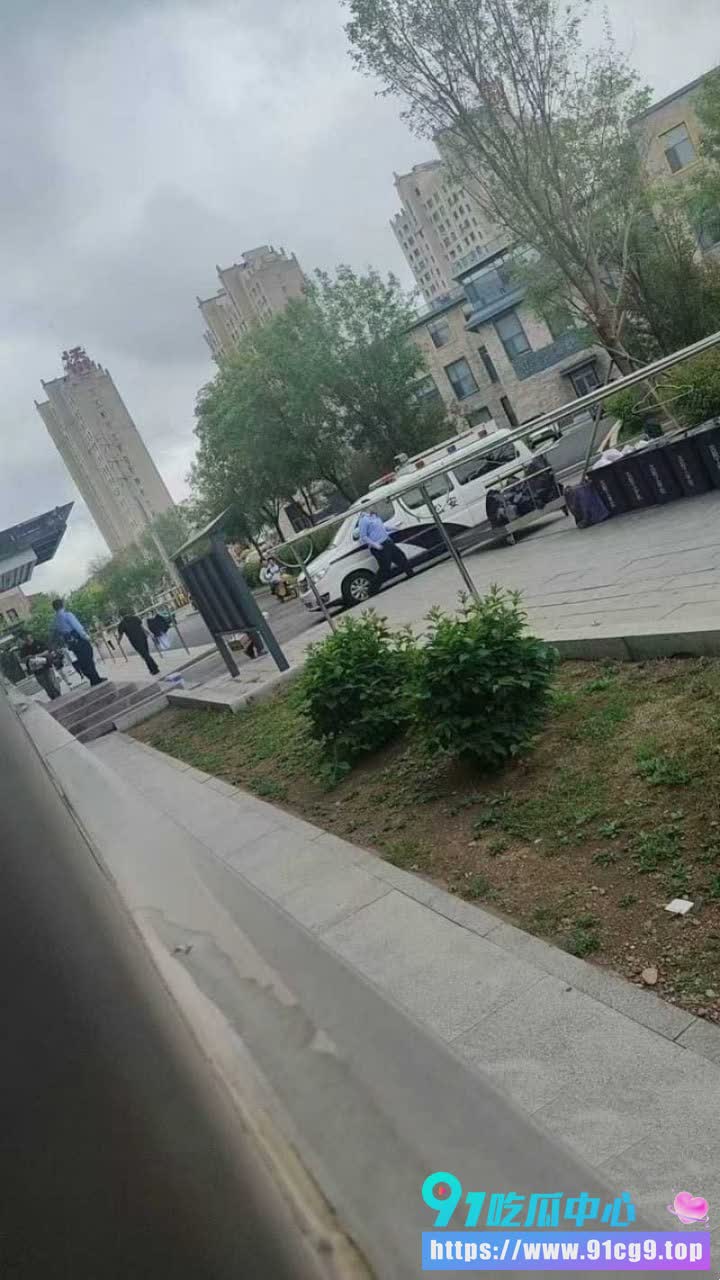 毕业八年回母校杀院长❗️❓️沈阳工业大学突发惊天血案 背后隐情让人毛骨悚然! (12).JPG
