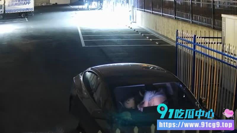 📹监控真实记录 苏BA55005 奸夫淫妇深夜偷情车震 画面激情猛烈到爆! (2).jpg