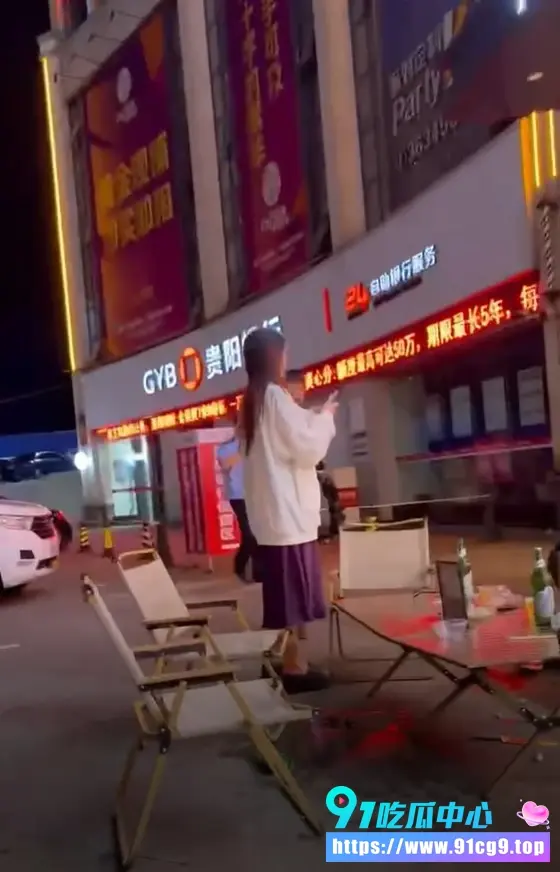 🩸贵州惊传酒店情杀刑事案件 疑似因老公出轨 原配怒杀小三❓️ (2).webp