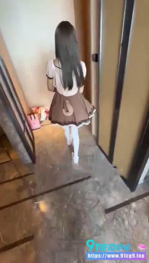 🔥小远ovo嫖客vlog第四期 重磅流出!19岁黑丝少萝 真男人就是把她干到服软 (5).jpg
