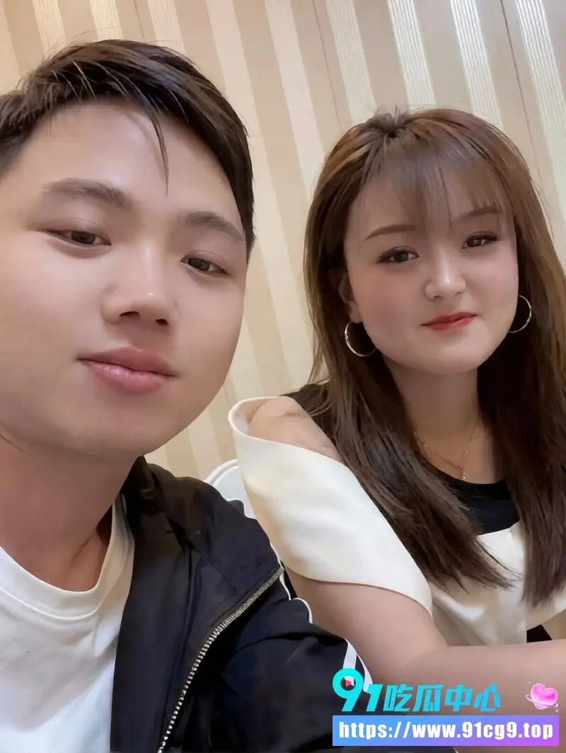 抖音百万网红胡一刀人设崩塌 睡兄弟老婆新月 婚内搞多名女主播 农村幺哥惨戴绿帽离婚 (5).webp