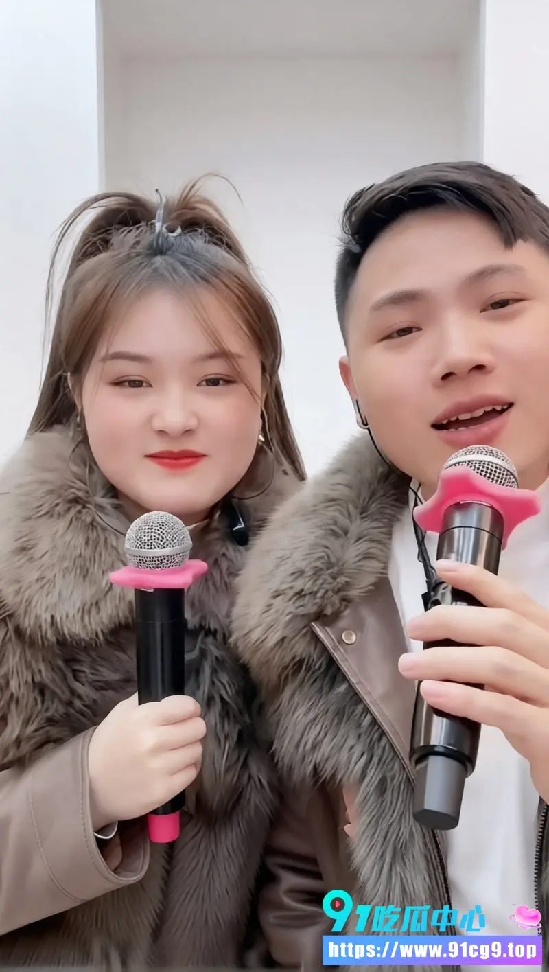 抖音百万网红胡一刀人设崩塌 睡兄弟老婆新月 婚内搞多名女主播 农村幺哥惨戴绿帽离婚 (9).webp