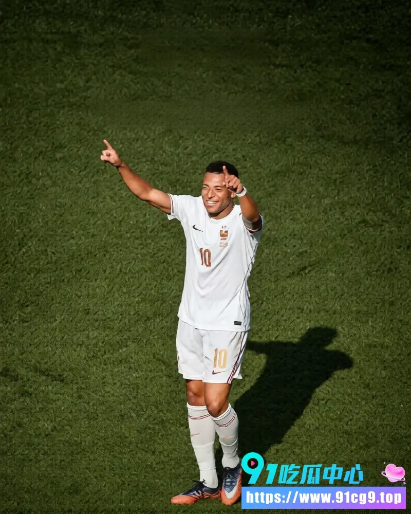 姆巴佩点球被扑后世界波屠杀 法国2-0血洗摩洛哥 卫冕冠军强势直通四强 再次证明自己是世界足坛顶级巨星! (10).webp