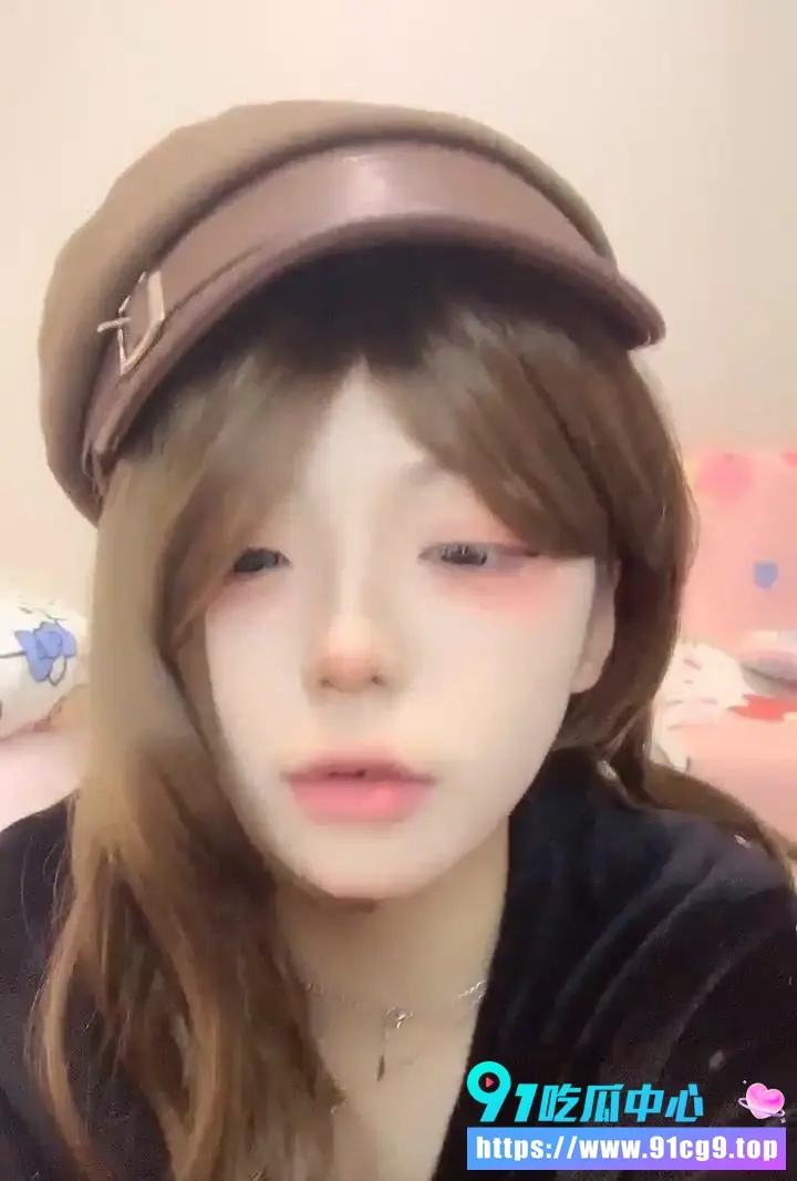 大连理工校花 林土仪 没想到是个反差婊 人前御姐人后全裸自慰裸舞大秀 这波猛料直接安排!3.webp