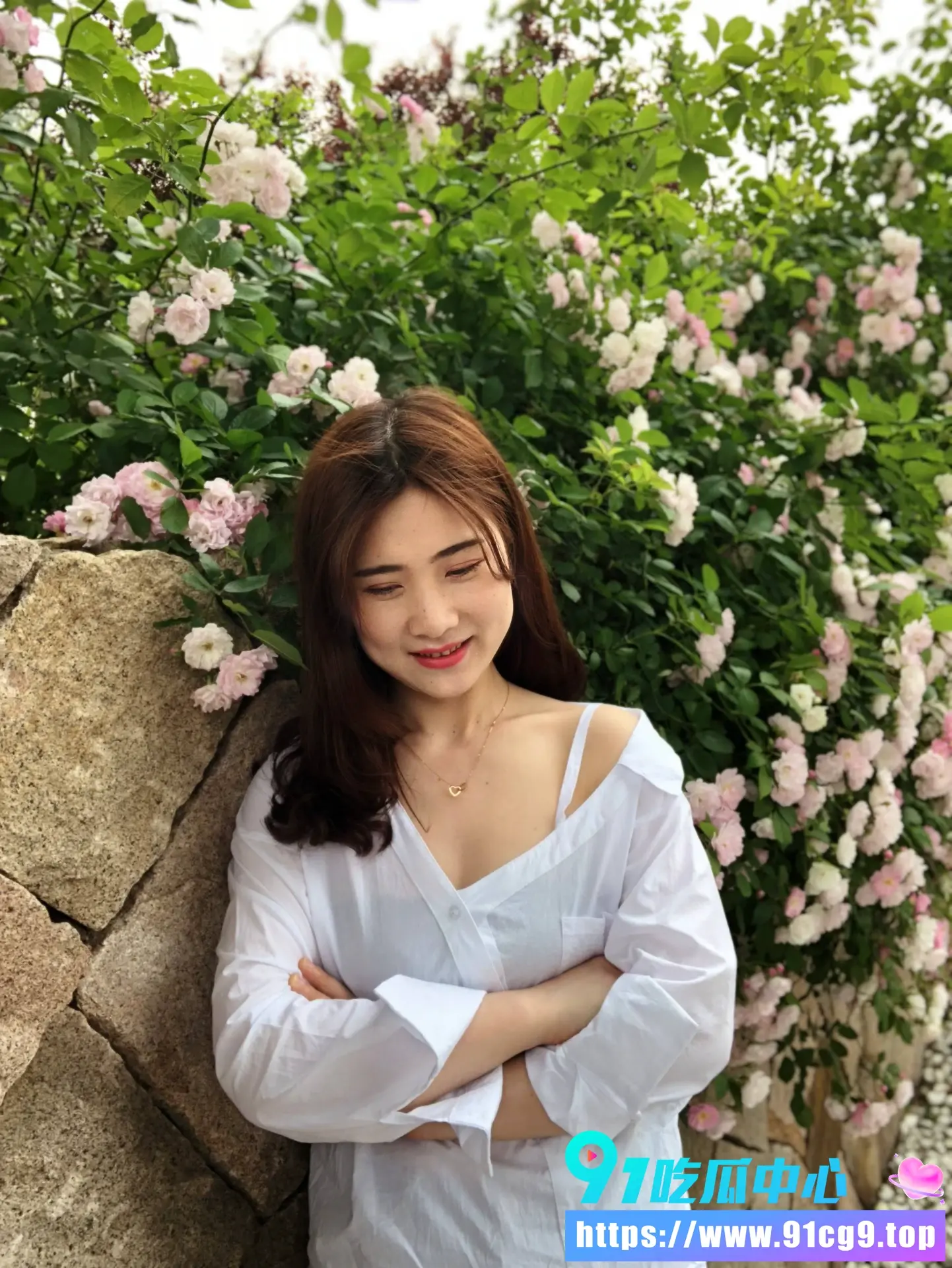 苏州高颜值少妇 姜艺涵 约炮视频曝光 极品人妻饥渴难耐出轨 被炮友各种姿势猛操 (3).webp