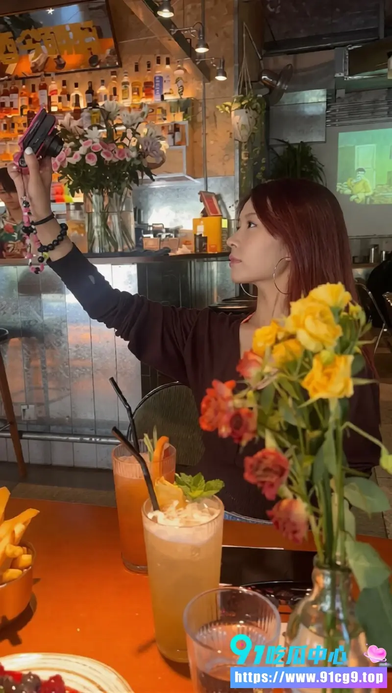 北京高颜值小红书网红 不雅视频泄密流出 清纯甜美生活美妆博主私下被男友调教全裸骚浪模样尺度拉满 (5).webp