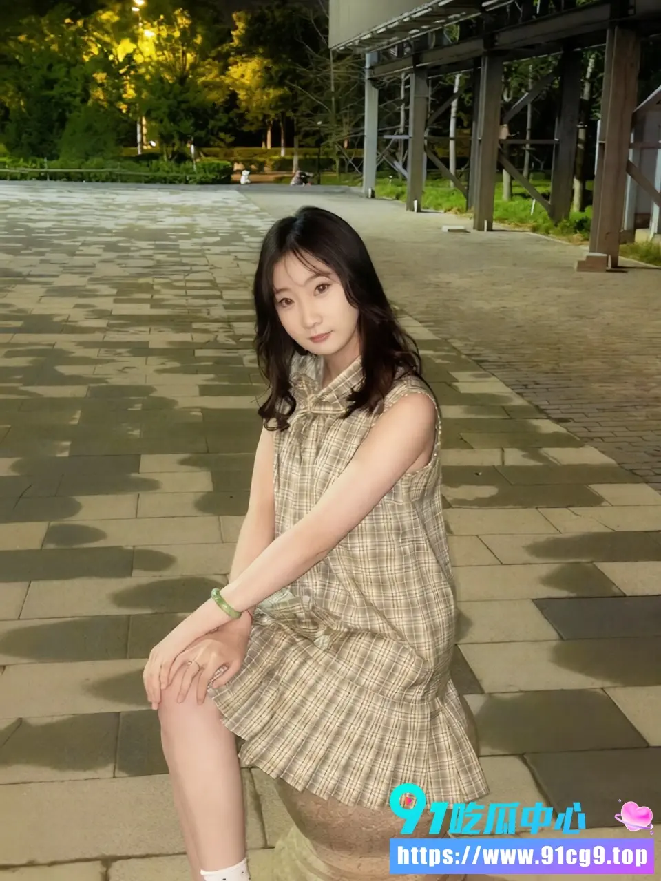 独家爆料社交软件Tinder 约到河北刚毕业小美女 完美身材主动女上位骚爆了 (8).webp