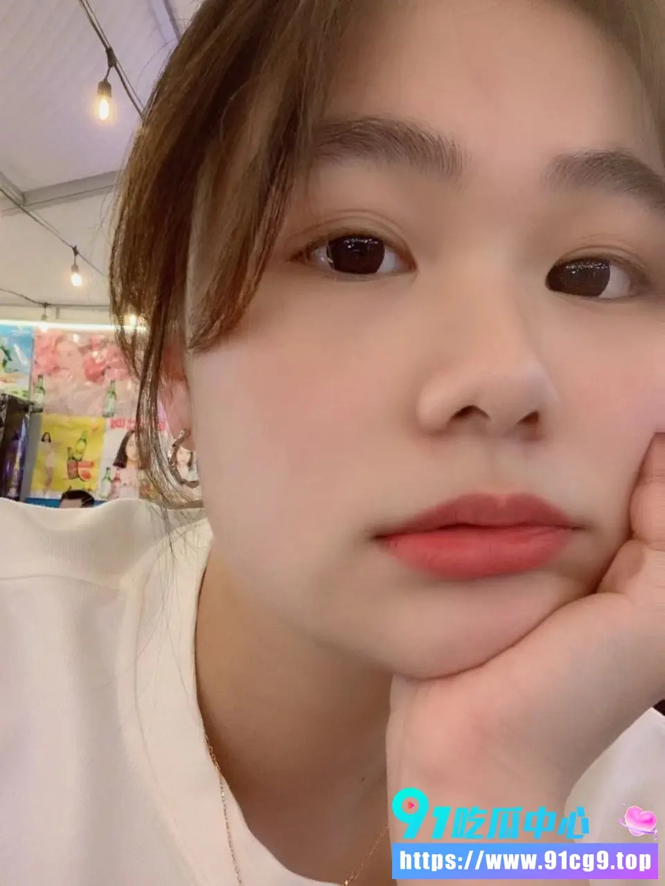 山东职业大一女生 张嘉怡 私密做爱视频流出 表面乖乖学生妹私下夜场做技女 尺度大胆全程真实 (6).webp