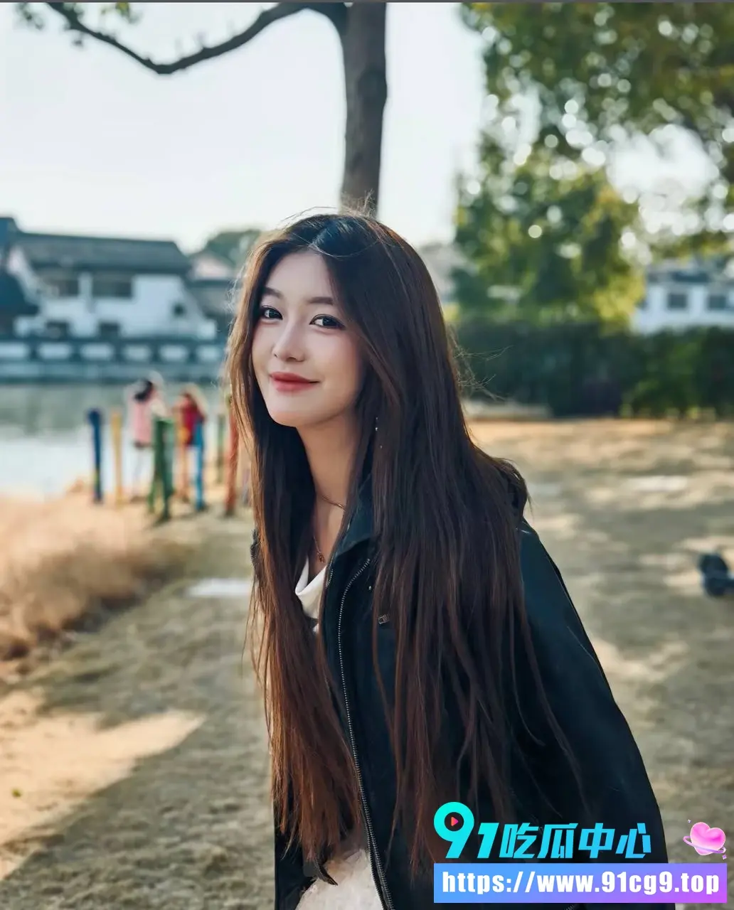 23岁抖音美少女Ma meliya 前男友太离谱 赌博骗走50万还出轨新欢同居 对峙现场果断退出! (6).webp
