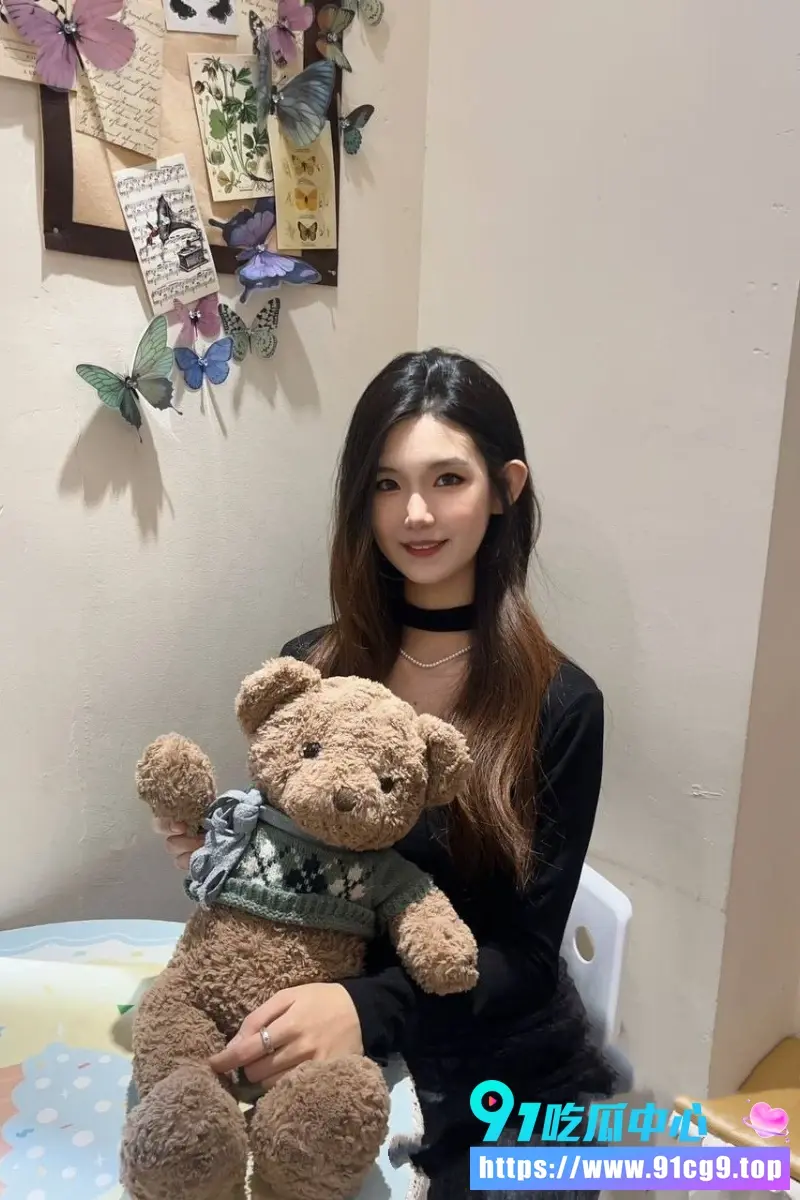 极品性感反差母狗身穿性感黑丝 被各种姿势轮番爆干 娇喘声超诱人6.webp