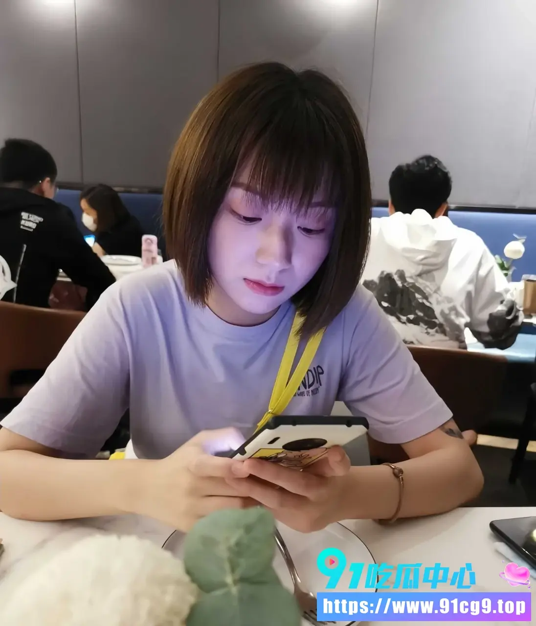 吉林长春反差婊李钰芯 背着老公出差和情人性爱视频泄露 完美反差婊私下竟是这么骚的母狗!10.webp