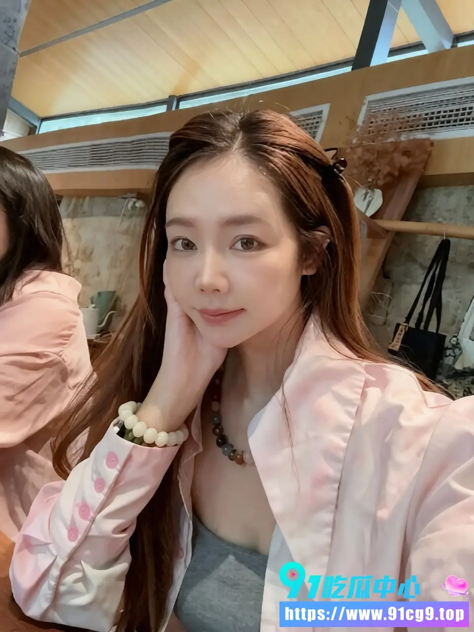 广东东莞纯爱战士 董远才 被妻子马谣背叛 直接放出大量聊天记录和情人酒店做爱视频 (2).webp
