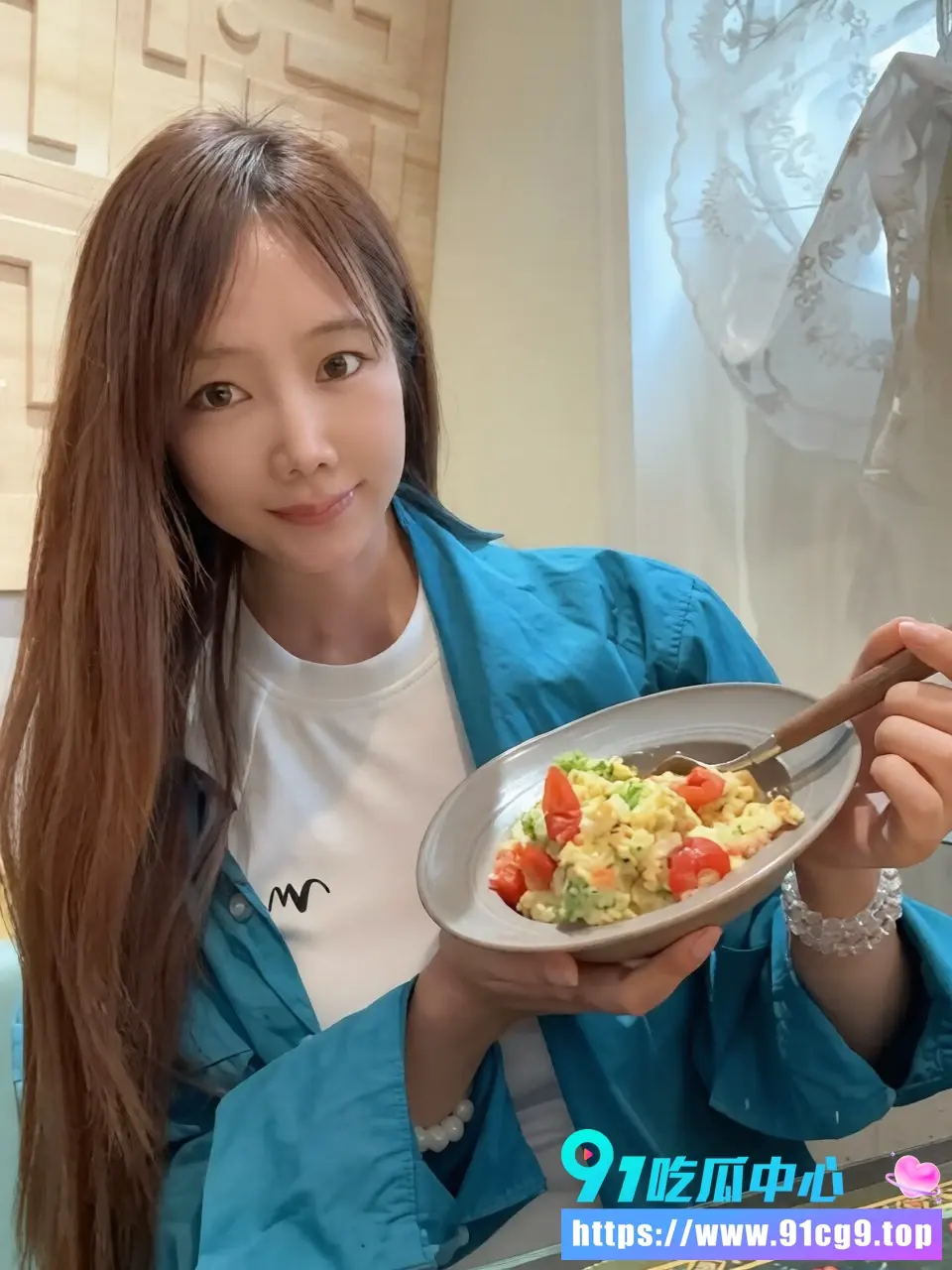 广东东莞纯爱战士 董远才 被妻子马谣背叛 直接放出大量聊天记录和情人酒店做爱视频 (3).webp