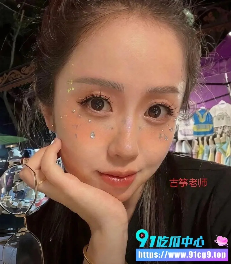 抖音240w粉汽车博主 懂车大伟 出轨女儿古筝老师 张茜 抛妻弃女两人酒店开房视频流出 (12).webp