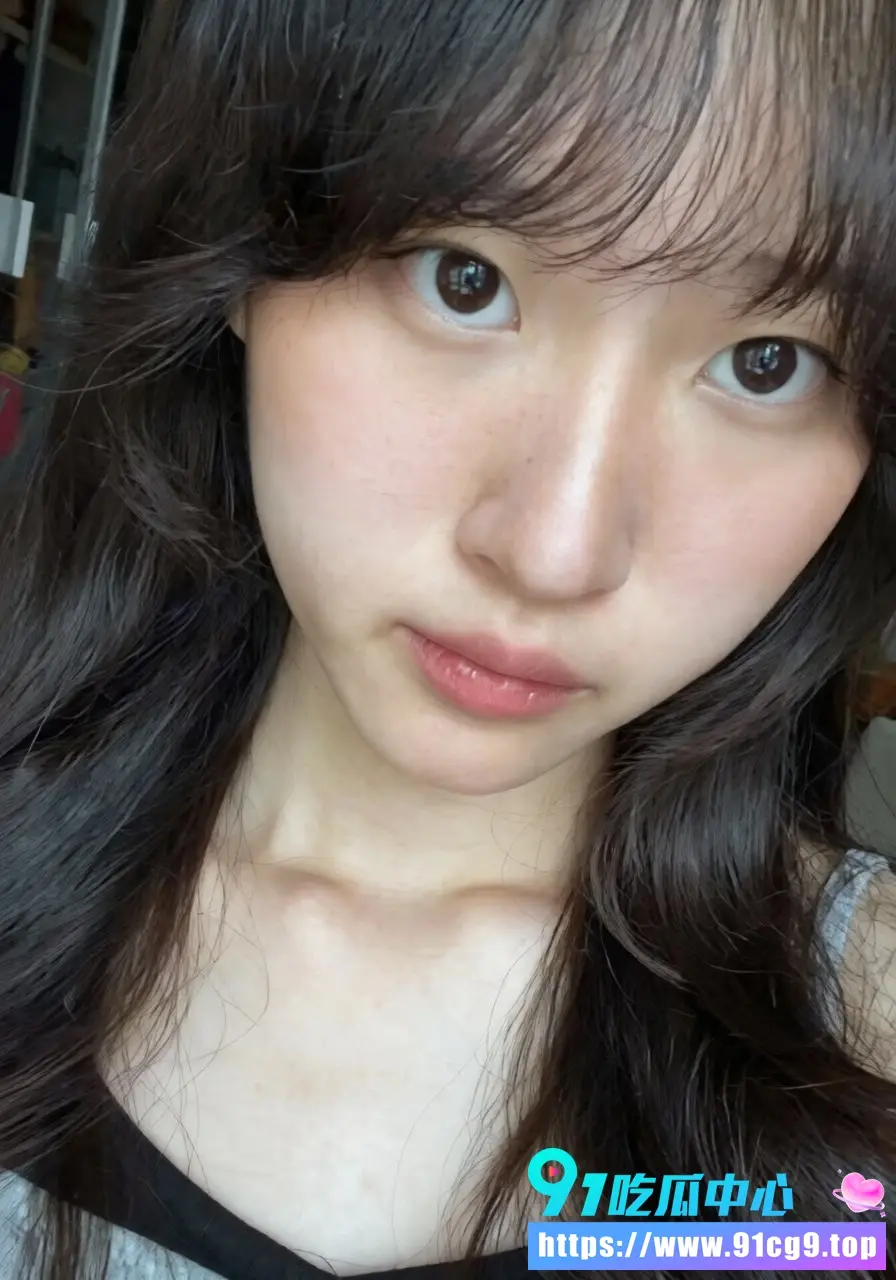 香港大美女徐艺菲私密性爱视频意外流出 被男友彻底开发后入猛干浪叫连连尺度极大 (2).webp